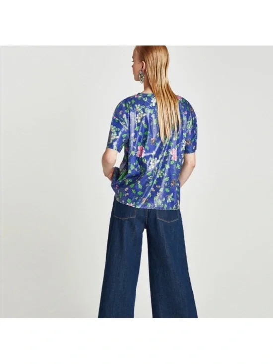 ZARA Blue Pink and Green Floral Sequin Top - Picture 4 of 8